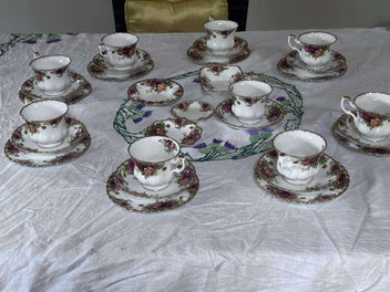 Listing 1 of 1 for Unused condition Old Country Roses