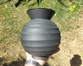 Listing 1 of 7 for Wedgwood Black Basalt Vase - Nick Munro Designer