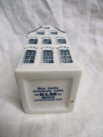 Listing 4 of 4 for * POR19 466 - KLM Delft Blue Miniature House - No 17