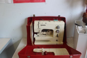 Listing 5 of 7 for BERNINA 830 SEWING MACHINE