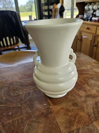 Listing 1 of 5 for VINTAGE CROWN LYNN VASE
