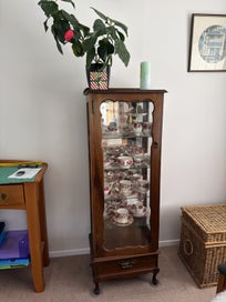 Listing 4 of 4 for Royal Albert old English rose