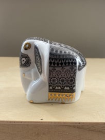 Listing 3 of 5 for Mlesna Noritake Lanka Porcelain Elephant - Grey and Gold