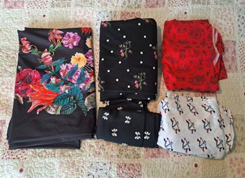 Listing 1 of 2 for Bulk Fabric Clearout - Pinup/Floral/Bows