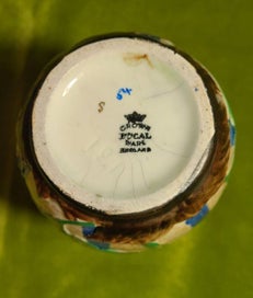 Listing 5 of 7 for Crown Ducal Art Deco vase with raised nasturtium flowers and foliage