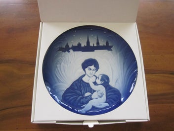 Listing 4 of 4 for Rare ROYAL COPENHAGEN Union of Denmarks Premier Houses Collector Plate 1987