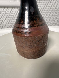 Listing 8 of 12 for Laurie Ewing form vase