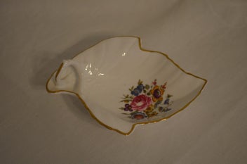 Listing 3 of 3 for Royal Worcester Leaf shaped dish