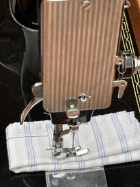 Listing 15 of 15 for Singer Sewing Machine – Model 99K (Vintage Hand-Crank, Working