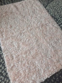 Listing 2 of 2 for Faux fur - teddy bear/ soft toy making material /baby pink shaggy pile