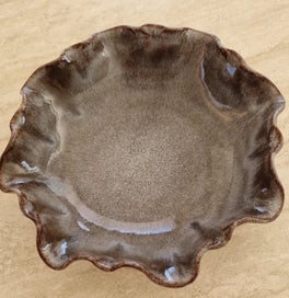 Listing 1 of 3 for WOBURN POTTERY DISH Purchased on an English trip in Woburn