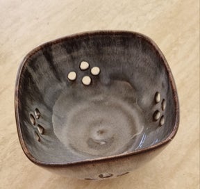 Listing 1 of 3 for WOBURN POTTERY DISH Purchased on an English trip in Woburn