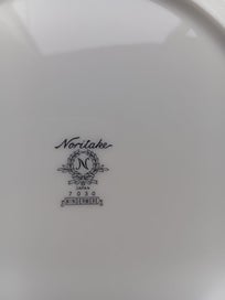 Listing 4 of 6 for 23 pc Noritake Windermere 7030 Bowls, Plates, Tea Cups & Saucer GR8 COND