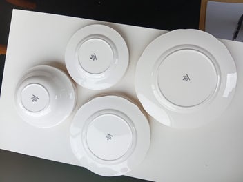 Listing 4 of 10 for 22 pc Duchess Bone China Raindrops England Bowls, Plates, Tea Cups & Saucer