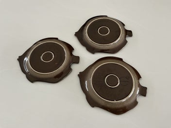 Listing 2 of 3 for Three small Temuka cobblestone fish plates