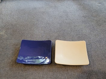 Listing 1 of 3 for Temuka - 2 square platters