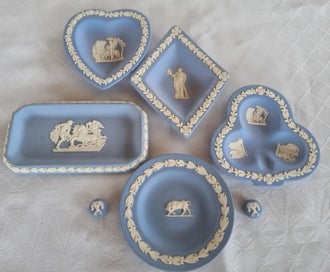 Listing 1 of 1 for Wedgwood Collection