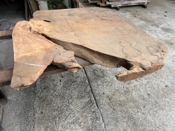 Listing 17 of 20 for AK250062 Ancient Swamp Kauri Stump Slab – 120 × 120 / 110 × 8.5 cm