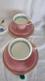 Listing 4 of 6 for Aynsley Trios Plus Duo ++