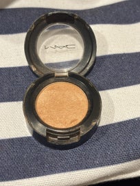 Listing 2 of 3 for Mac Gold Eyeshadow