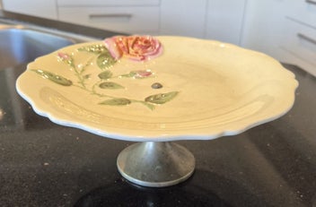 Listing 5 of 5 for Stunning Royal Winton Cake Stand