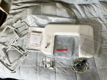 Listing 4 of 4 for Janome memory craft 550E embroidery machine
