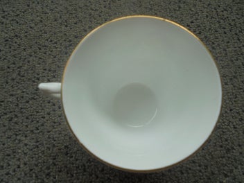 Listing 4 of 7 for Salisbury (England) bone china duo - pretty flowers