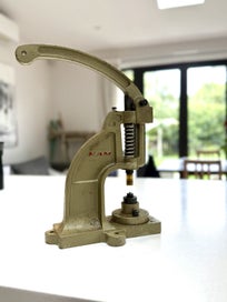 Listing 2 of 3 for Heavy duty rivet/button press and parts.