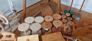 Listing 7 of 9 for Ashford Traditional Spinning Wheel + Extensive Accessories