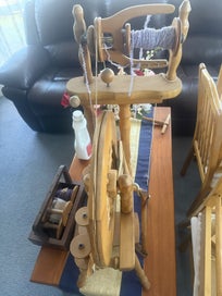 Listing 2 of 2 for Spinning wheel