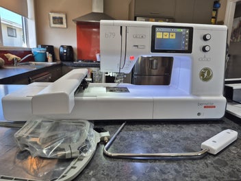 Listing 3 of 5 for Bernette B79 Sewing and Embroidery Machine
