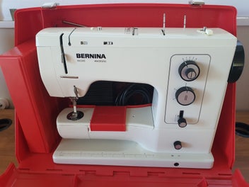 Listing 10 of 16 for Bernina 830 sewing machine LIKE NEW