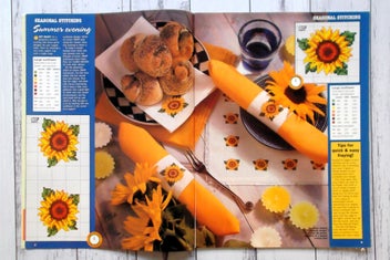 Listing 2 of 4 for $1R Quick and Easy XStitch - SUNFLOWERS