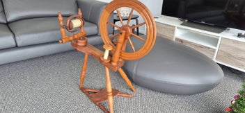 Listing 1 of 1 for Spinning wheel
