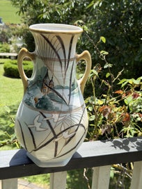 Listing 5 of 7 for Royal Nippon/Nishiki amphora vase.
