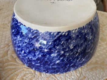 Listing 7 of 12 for Vintage 90s Blue and White Bowl with signature