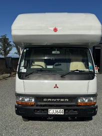 Mitsubishi Canter 2004