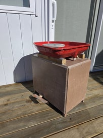 Listing 5 of 5 for Cowley Pottery Wheel Second Hand