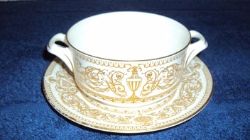 Listing 2 of 3 for Royal Worcester Dinner set