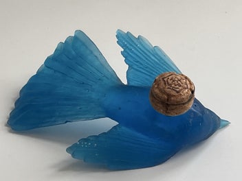 Listing 6 of 17 for Glass Bird Artwork (Luke Jacomb)