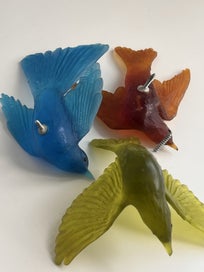 Listing 4 of 17 for Glass Bird Artwork (Luke Jacomb)
