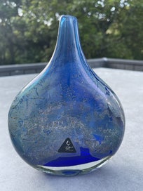 Listing 2 of 2 for Isle of Wight Blue Vase