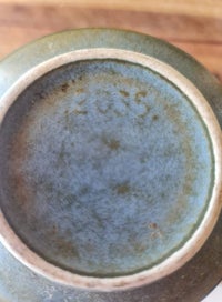 Listing 3 of 3 for Crown Lynn Spray Leaf Vase - 2035