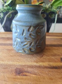 Listing 2 of 3 for Crown Lynn Spray Leaf Vase - 2035