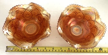 Listing 2 of 4 for Carnival glass bowls x 2