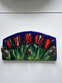 Listing 7 of 7 for Morris & James wall plate and key holder