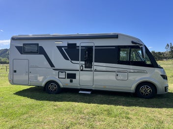 2025 Adria Supreme 700SL