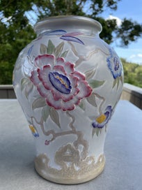 Listing 2 of 3 for VINTAGE H.J. WOOD CHINESE ROSE VASE