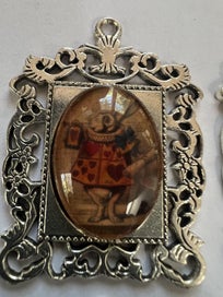 Listing 5 of 7 for Alice in wonderland + forget me not Pendants