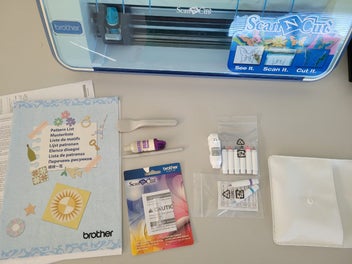 Listing 5 of 7 for Scan n Cut CM550 with all paper work, instructions, extras.